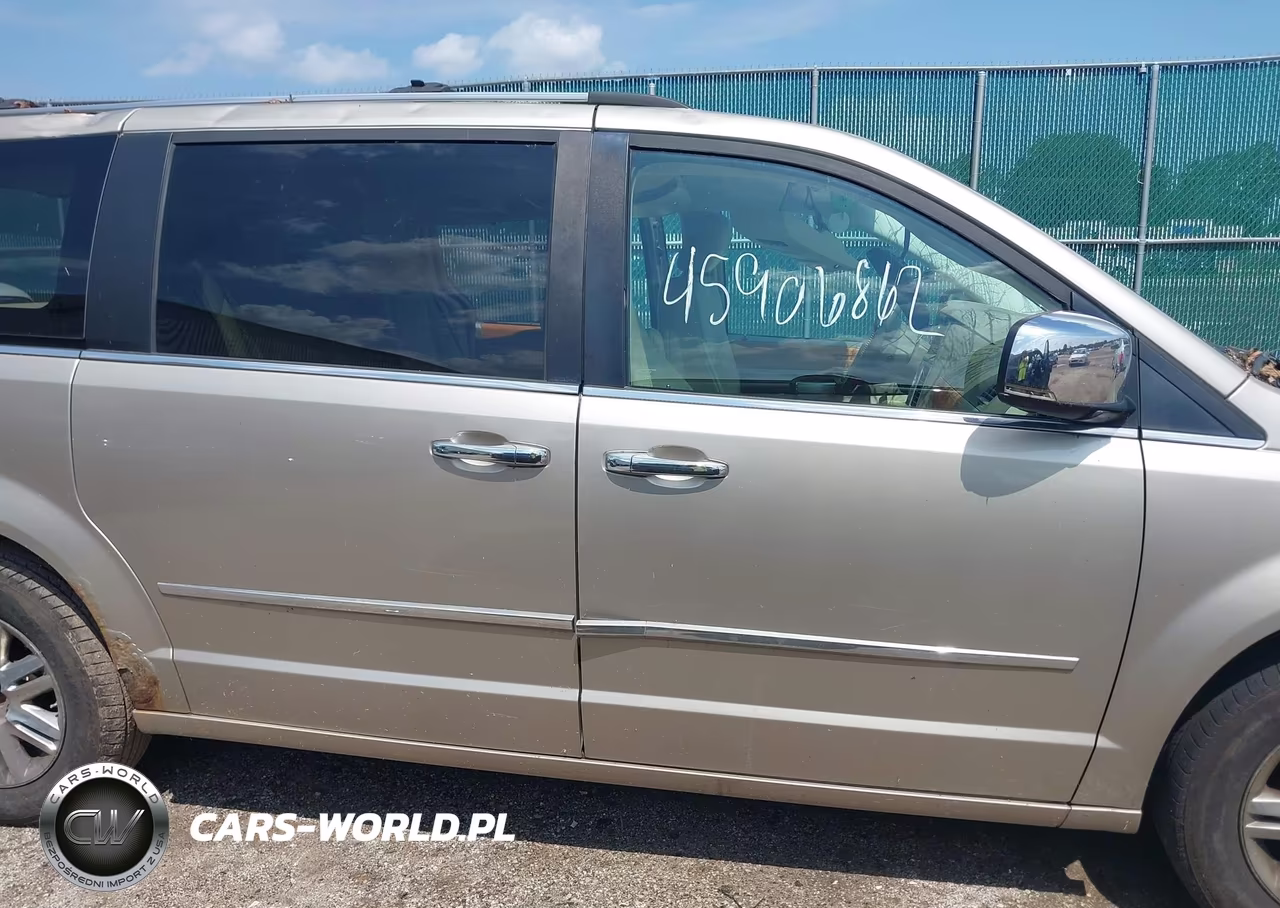 2008 Chrysler Town & Country Limited VIN:2A8HR64X18R148753 - 13