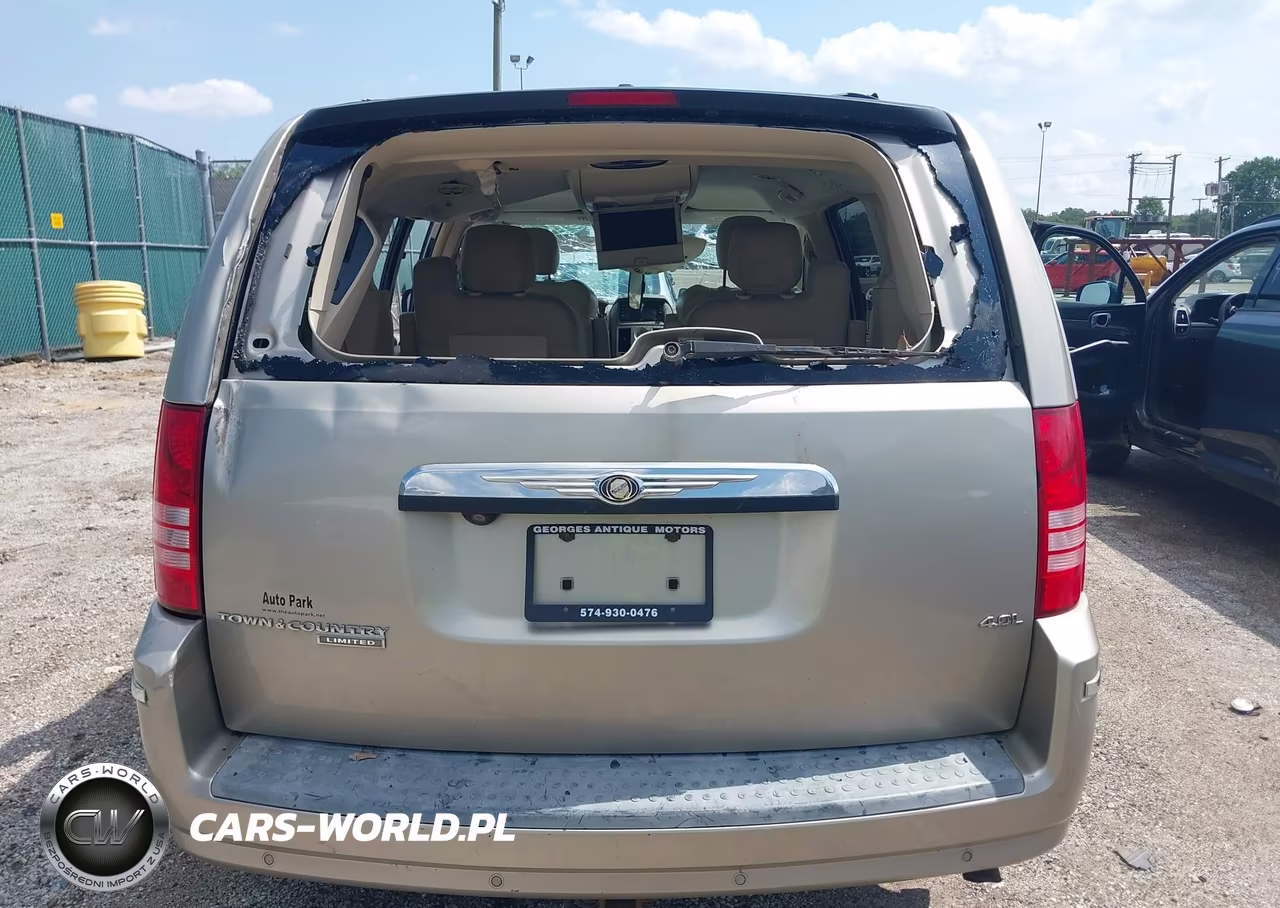 2008 Chrysler Town & Country Limited VIN:2A8HR64X18R148753 - 16