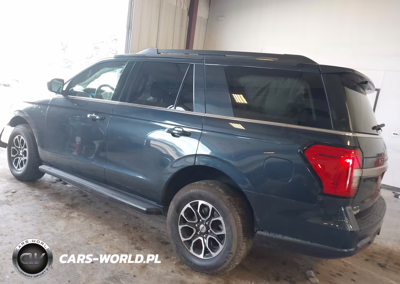 2023 Ford Expedition Xlt VIN:1FMJU1J82PEA35005 - 3