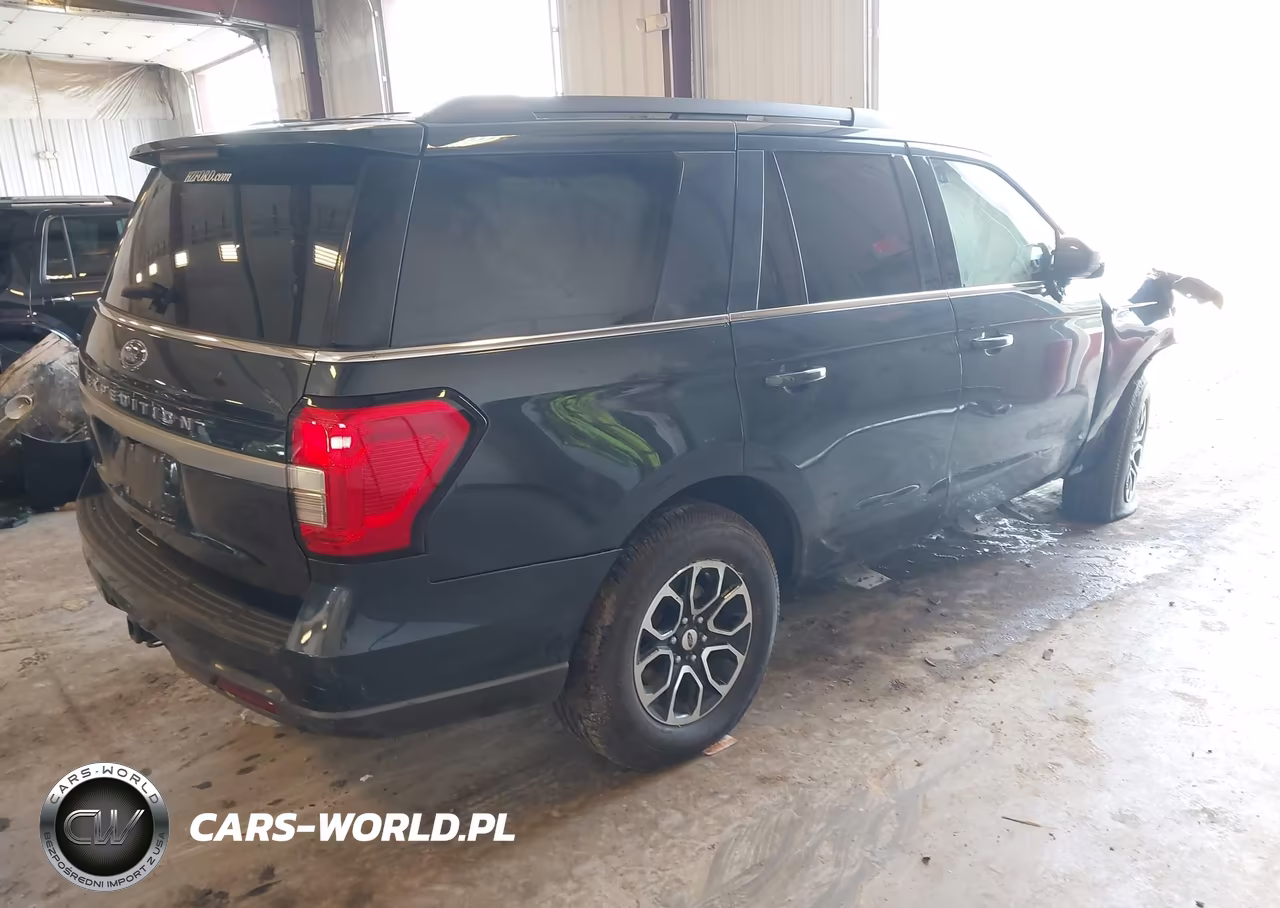 2023 Ford Expedition Xlt VIN:1FMJU1J82PEA35005 - 4