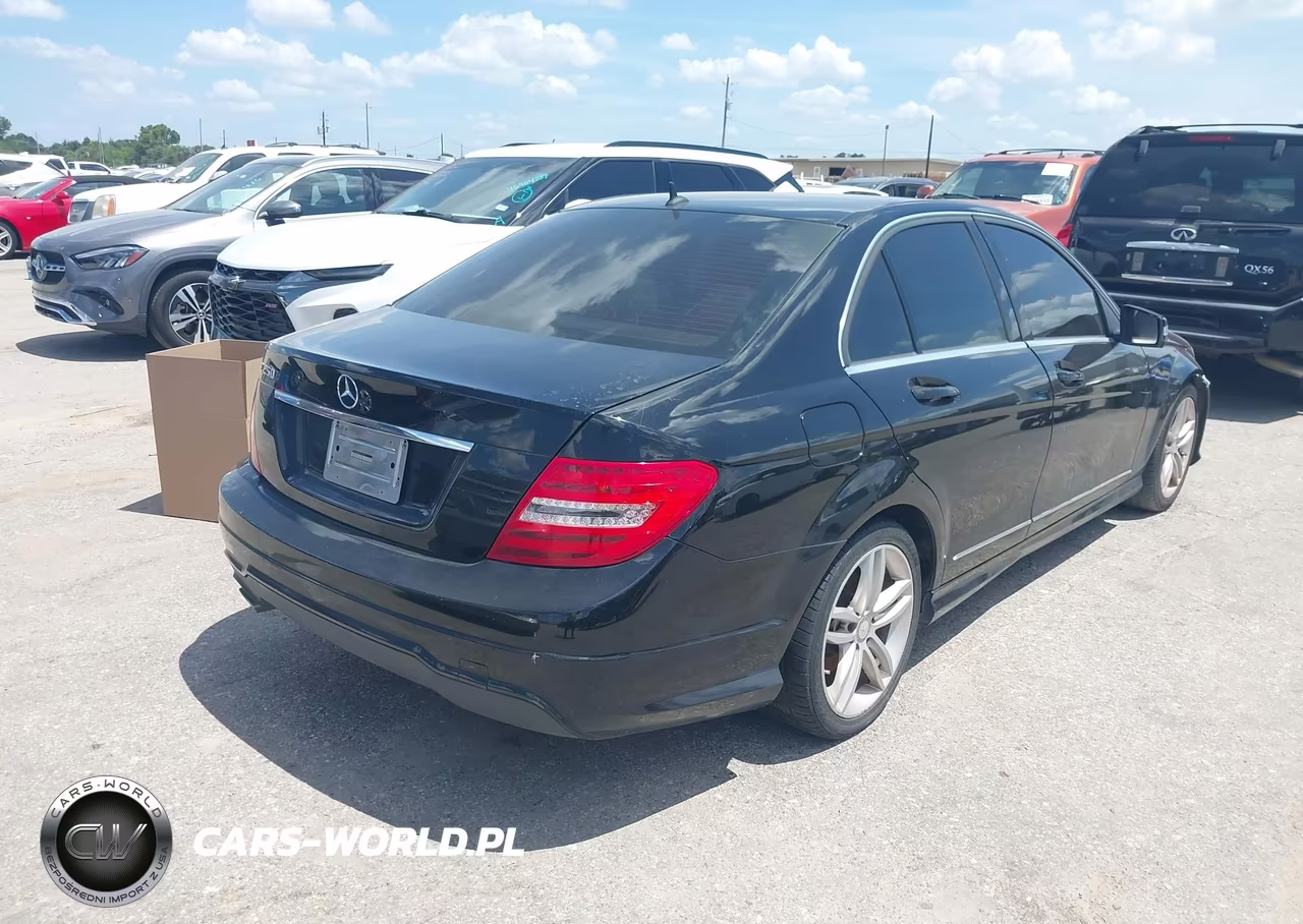 2014 Mercedes-Benz C 250 Sport VIN:WDDGF4HBXEG218591 - 4