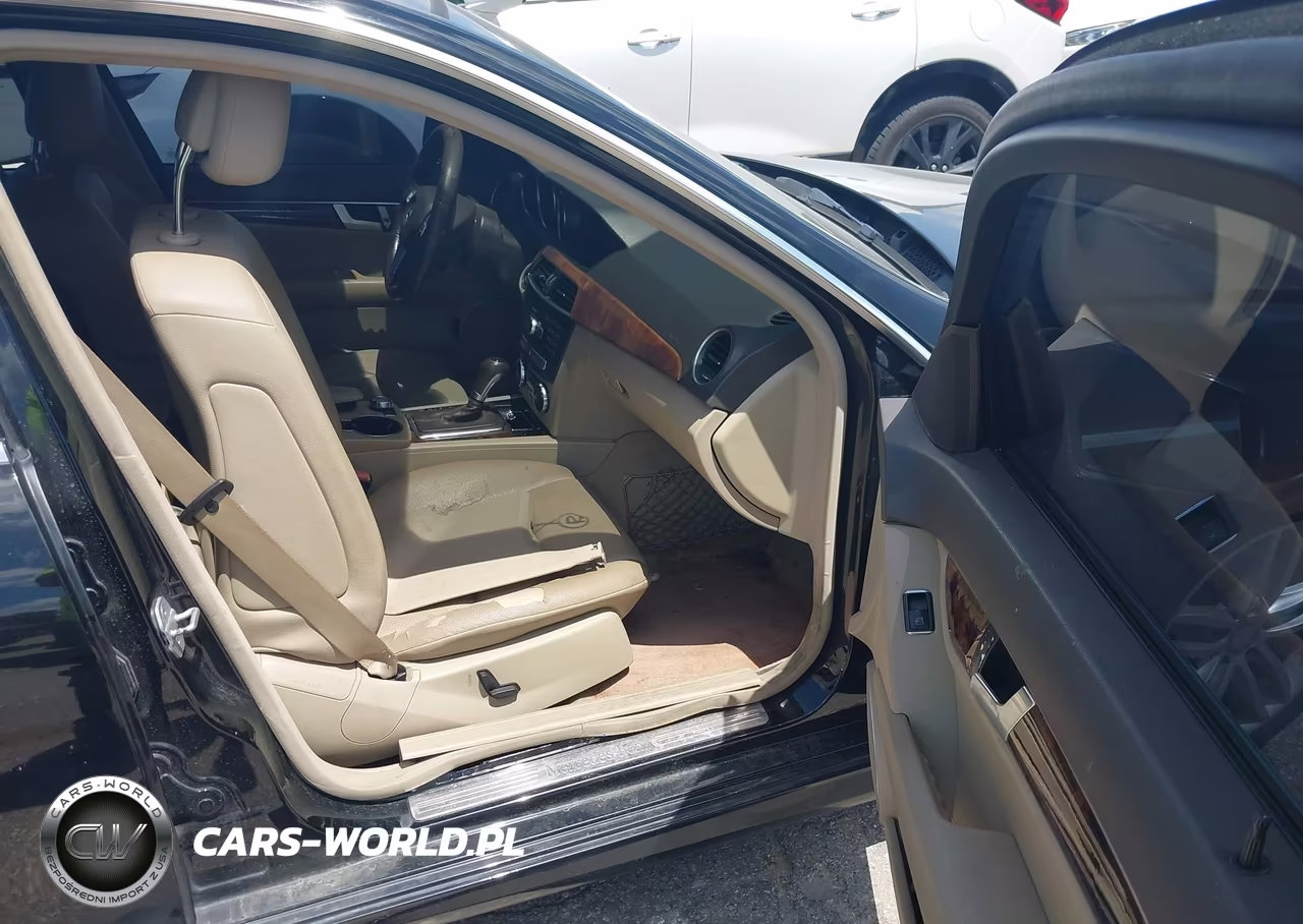 2014 Mercedes-Benz C 250 Sport VIN:WDDGF4HBXEG218591 - 5