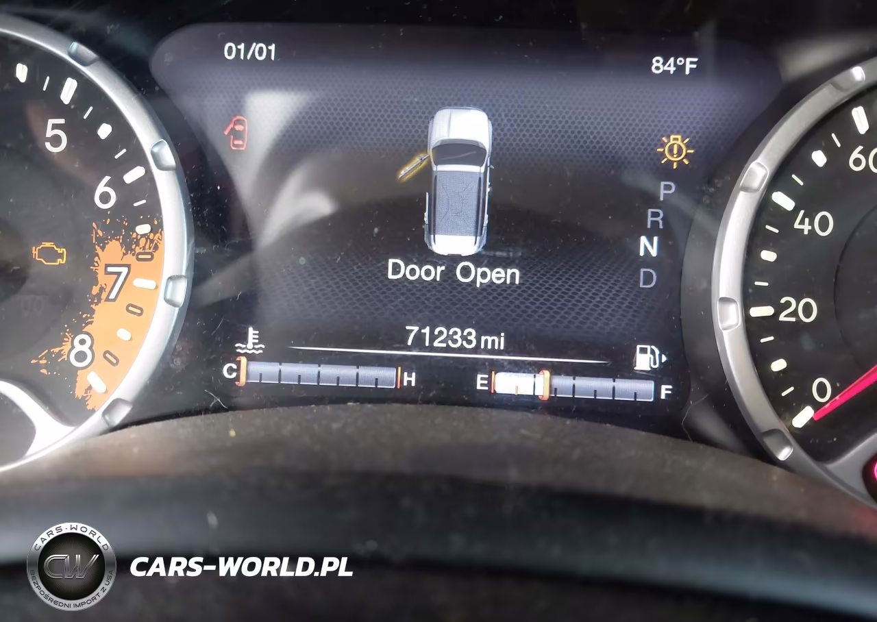 2015 Jeep Renegade Trailhawk VIN:ZACCJBCTXFPC18266 - 15