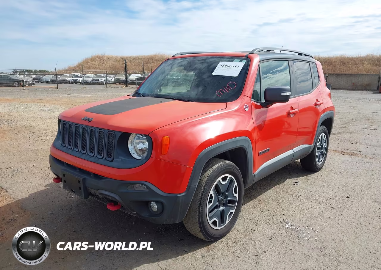 2015 Jeep Renegade Trailhawk VIN:ZACCJBCTXFPC18266 - 2