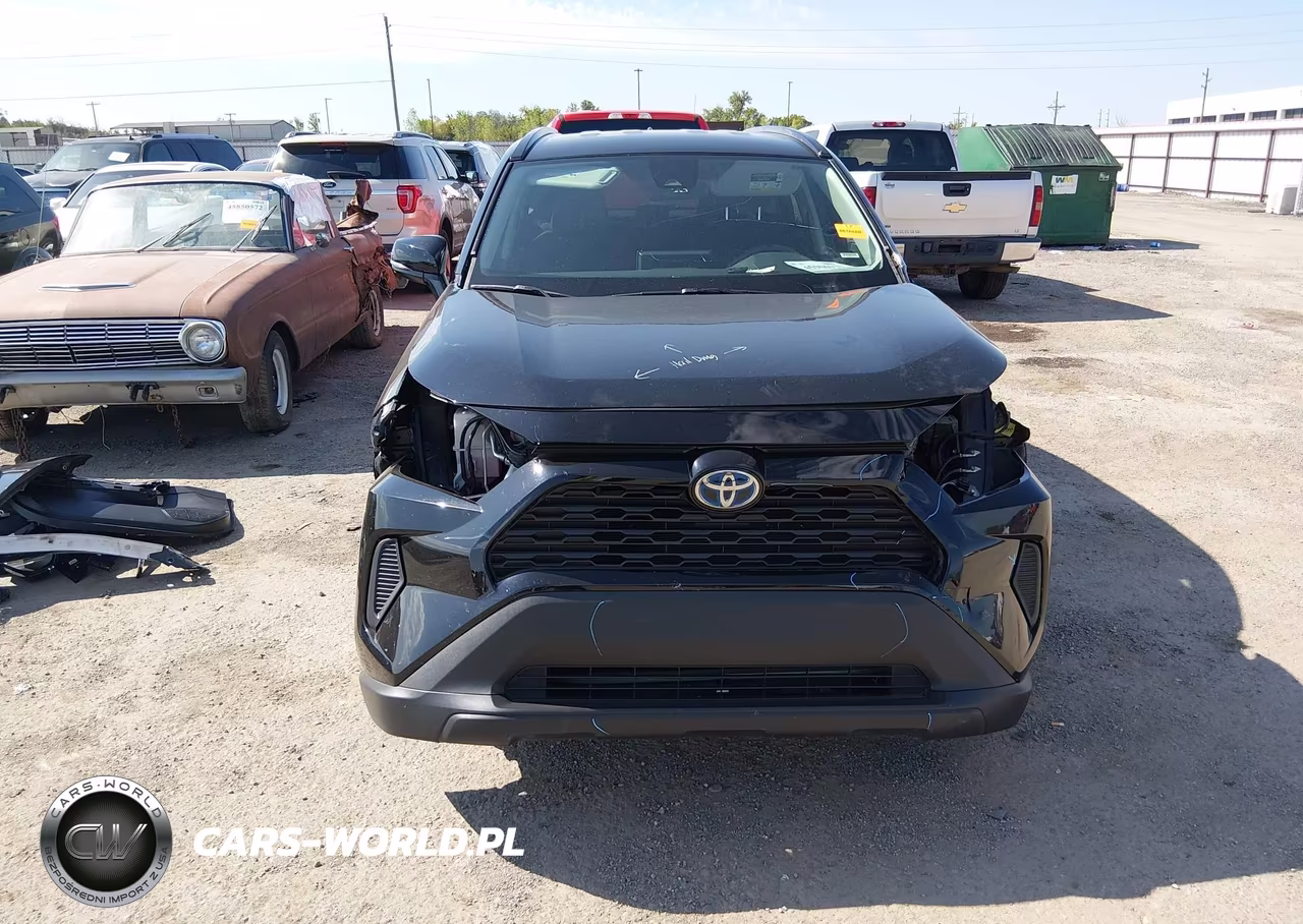 2024 Toyota Rav4 Hybrid Xle VIN:2T3RWRFV5RW203987 - 13