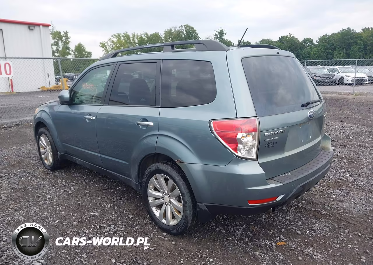 2011 Subaru Forester 2.5X Premium VIN:JF2SHADC1BH759144 - 3