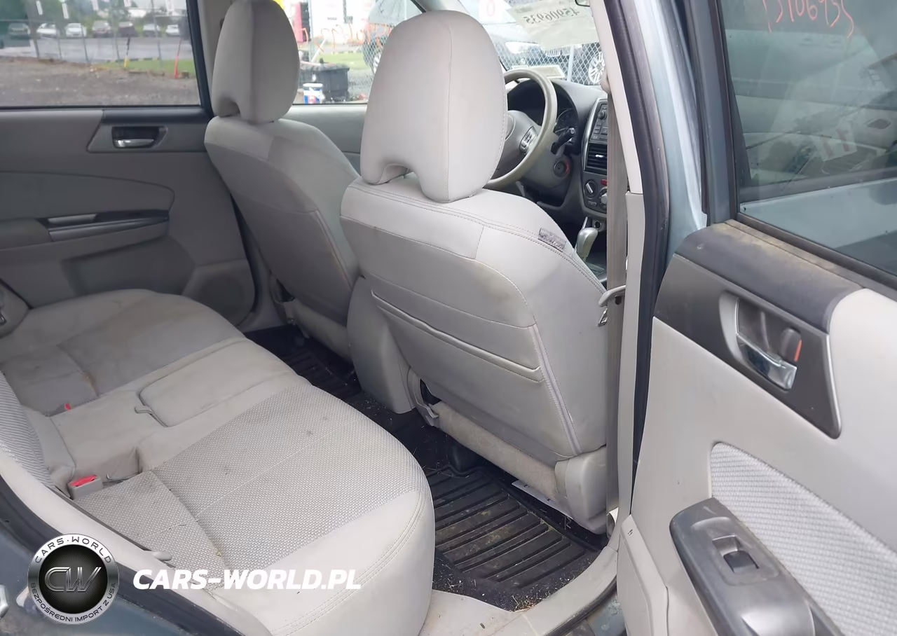 2011 Subaru Forester 2.5X Premium VIN:JF2SHADC1BH759144 - 8