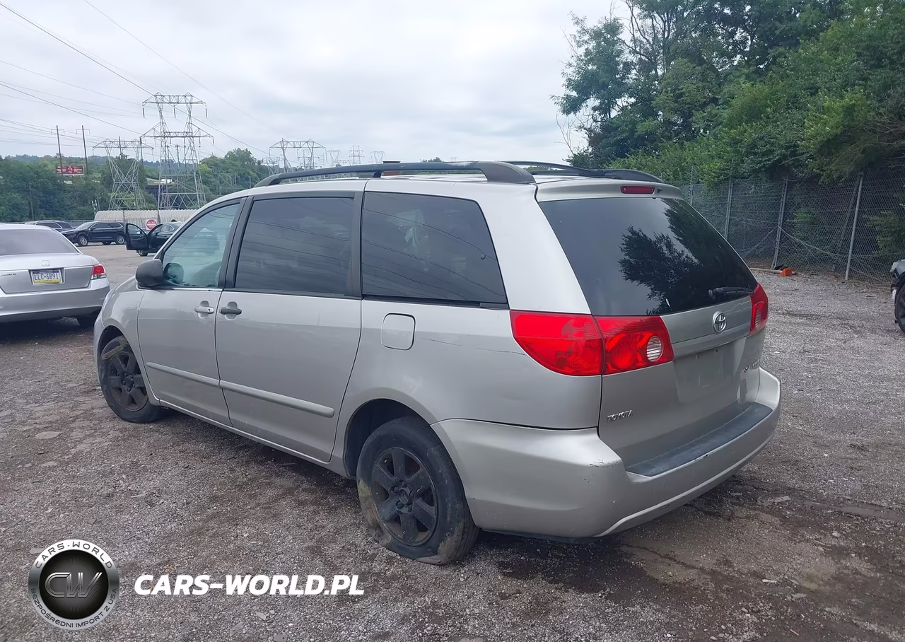 2009 Toyota Sienna Le VIN:5TDZK23C99S253217 - 3