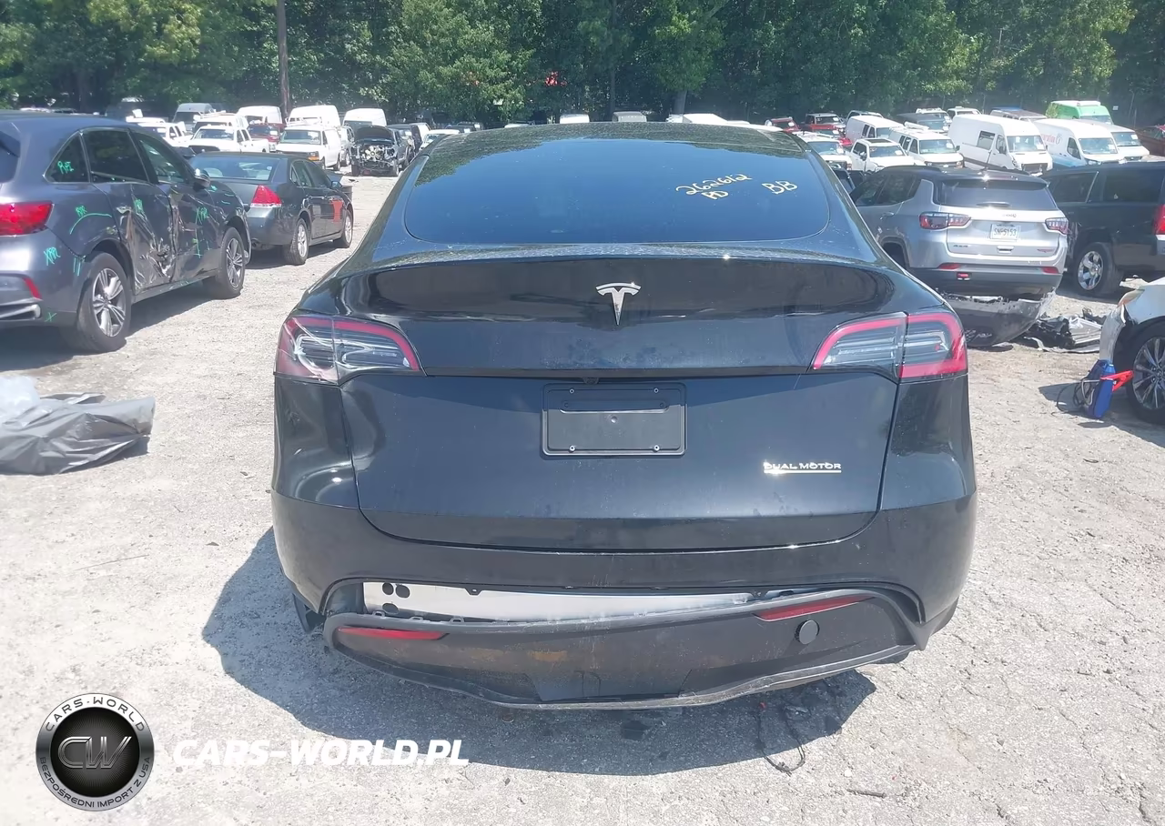 2023 Tesla Model Y VIN:7SAYGDEE9PA165809 - 15