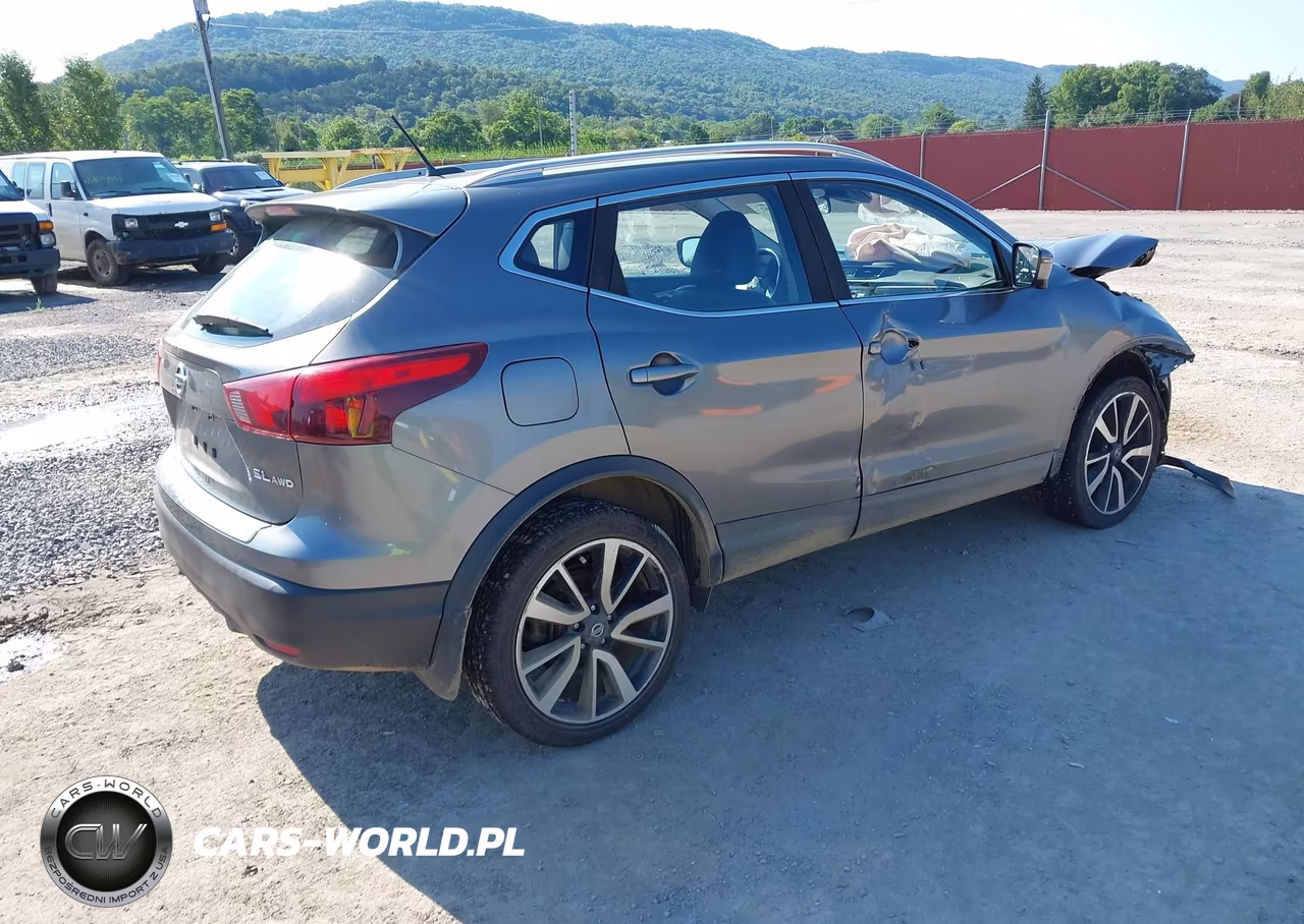 2017 Nissan Rogue Sport Sl VIN:JN1BJ1CR9HW125256 - 4