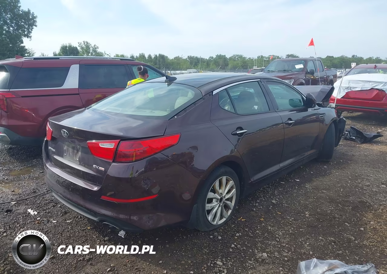 2015 Kia Optima Ex VIN:5XXGN4A75FG383072 - 4