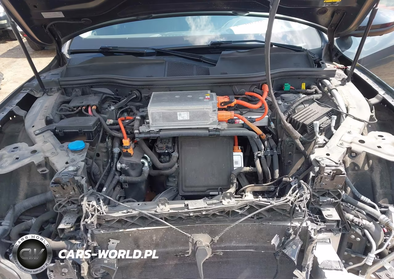 2019 Audi E-Tron Premium Plus VIN:WA1VAAGE5KB024967 - 10