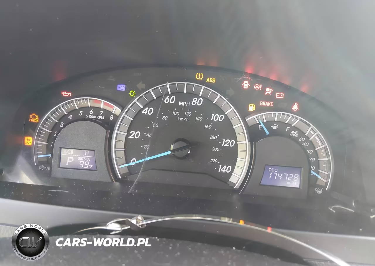 2014 Toyota Camry Se VIN:4T1BF1FK3EU854093 - 15