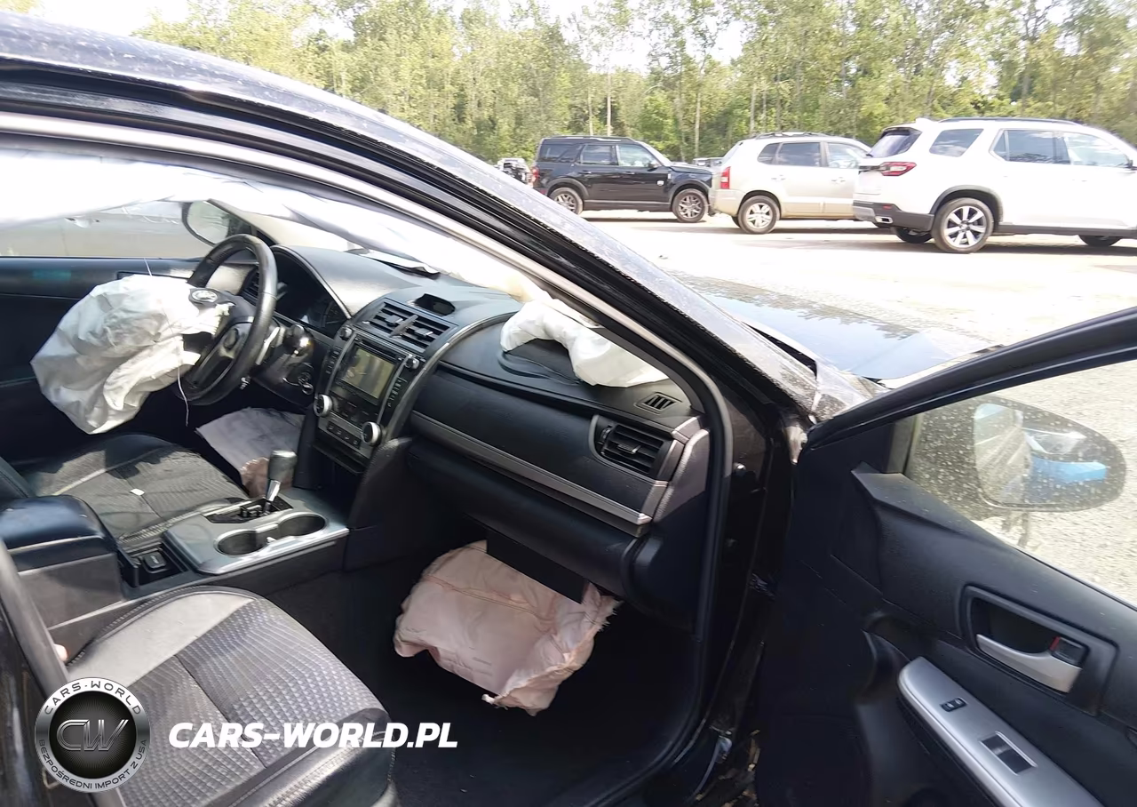 2014 Toyota Camry Se VIN:4T1BF1FK3EU854093 - 5