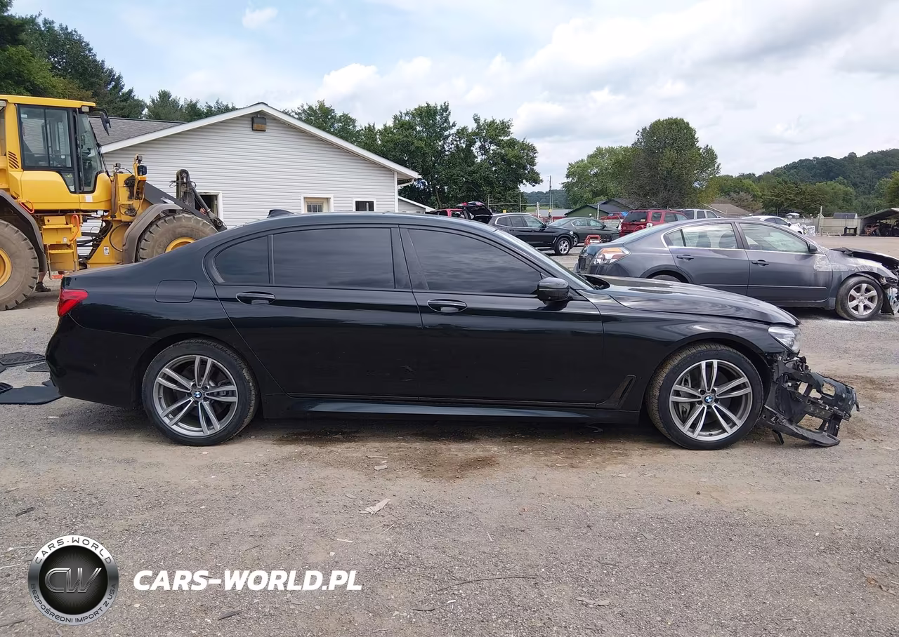 2019 BMW 750I xDrive VIN:WBA7F2C59KB239860 - 14