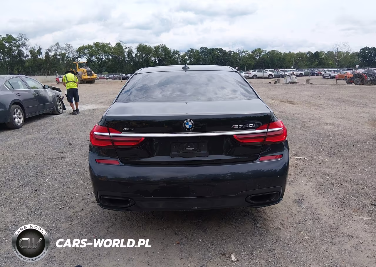2019 BMW 750I xDrive VIN:WBA7F2C59KB239860 - 17