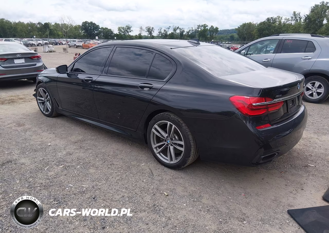 2019 BMW 750I xDrive VIN:WBA7F2C59KB239860 - 3