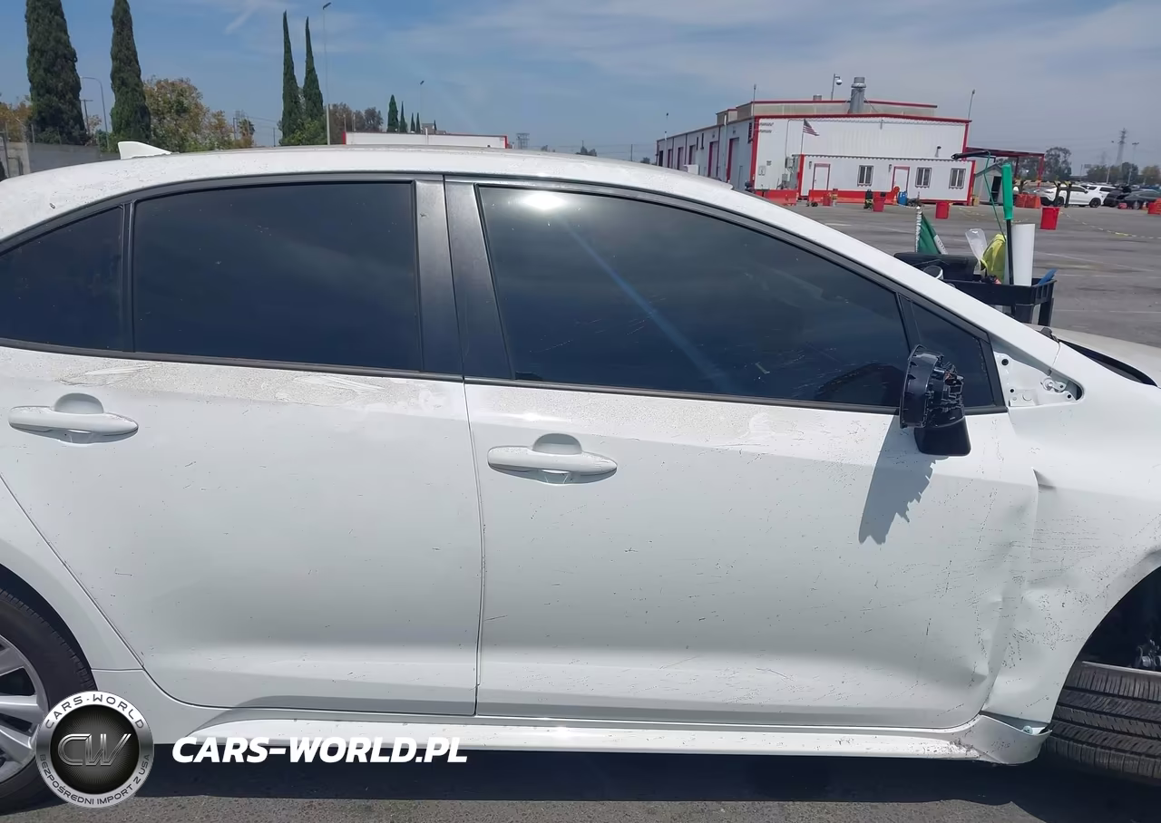 2025 Toyota Corolla Hybrid Le VIN:JTDBCMFE5SJ047113 - 12