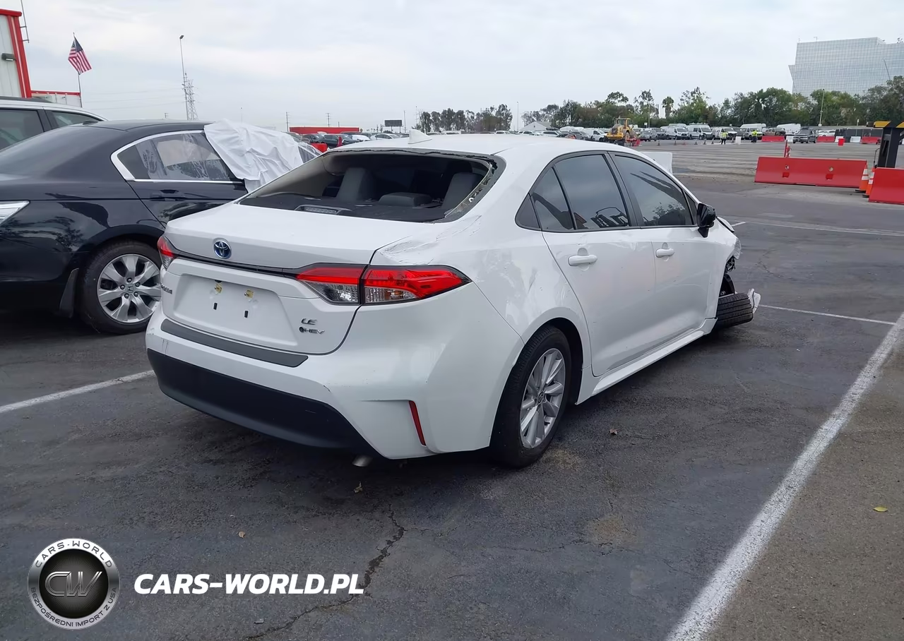 2025 Toyota Corolla Hybrid Le VIN:JTDBCMFE5SJ047113 - 4