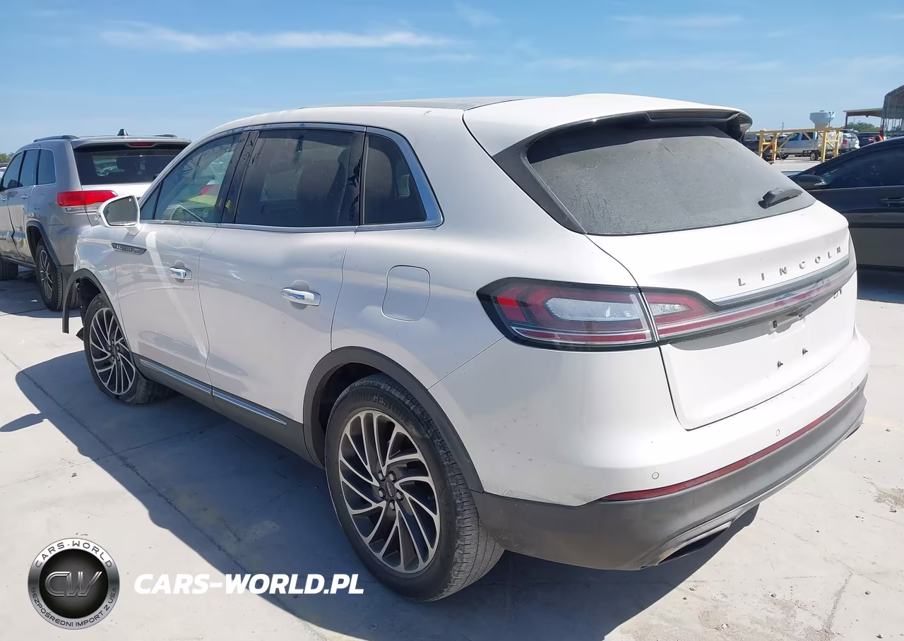 2019 Lincoln Nautilus Reserve VIN:2LMPJ6LP7KBL22059 - 3