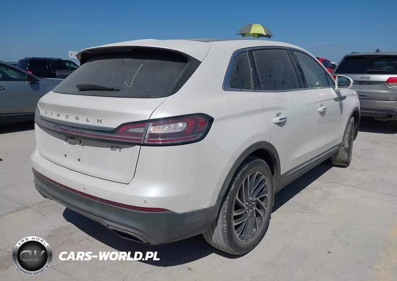 2019 Lincoln Nautilus Reserve VIN:2LMPJ6LP7KBL22059 - 4