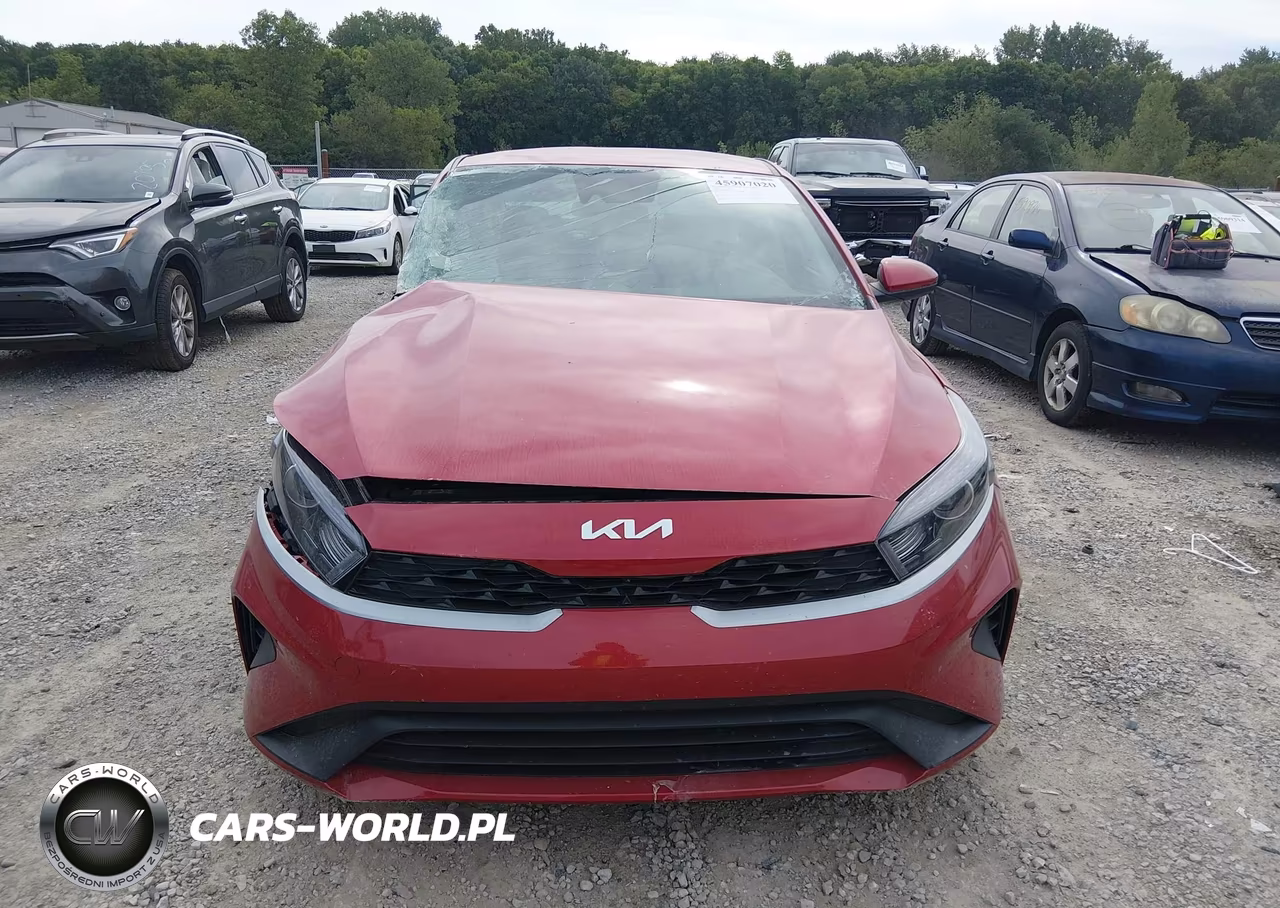 2024 Kia Forte Lxs VIN:3KPF24ADXRE719032 - 12