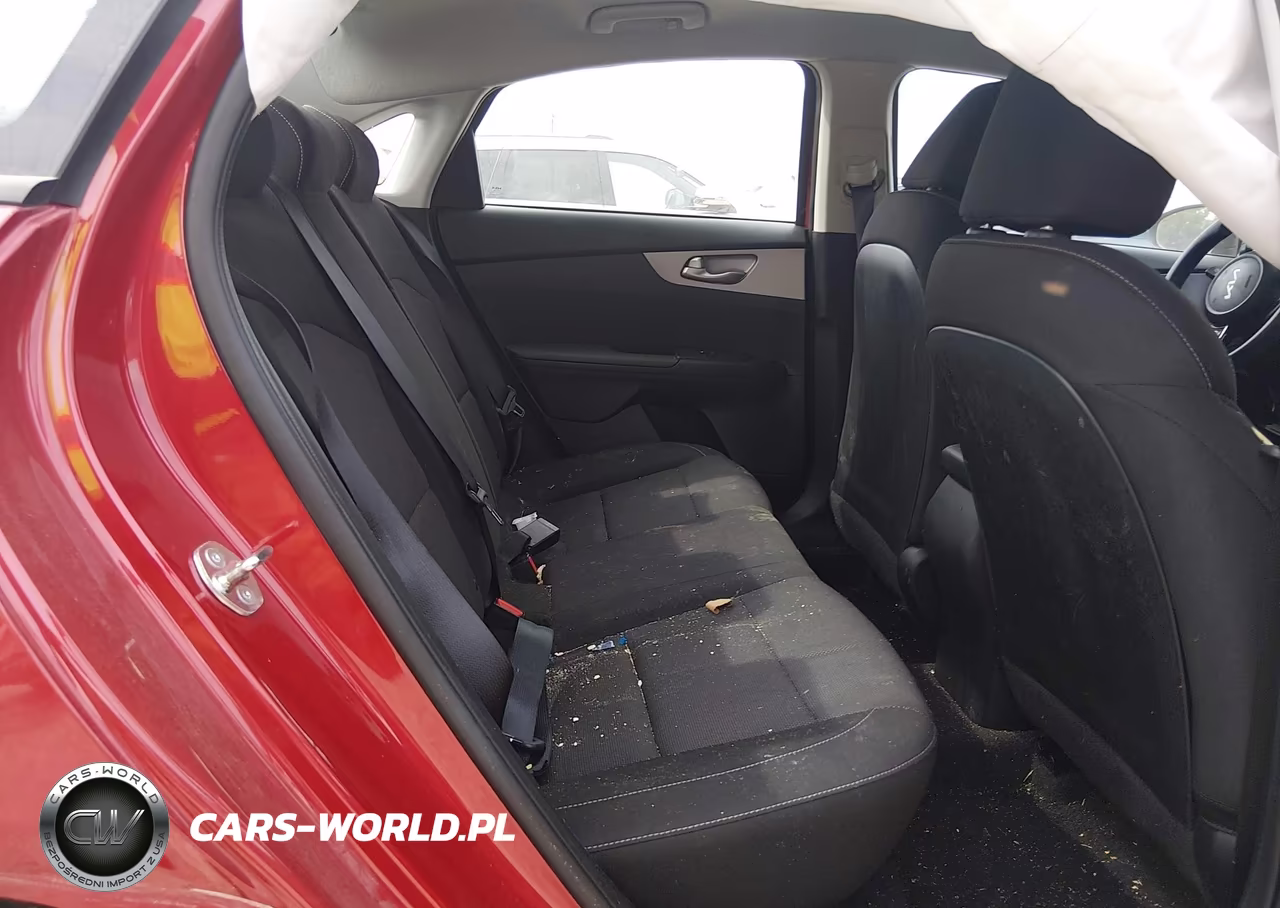 2024 Kia Forte Lxs VIN:3KPF24ADXRE719032 - 8