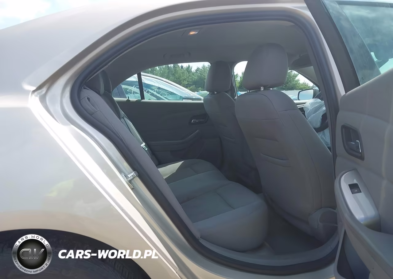 2014 Chevrolet Malibu 1Ls VIN:1G11B5SL4EF200363 - 8