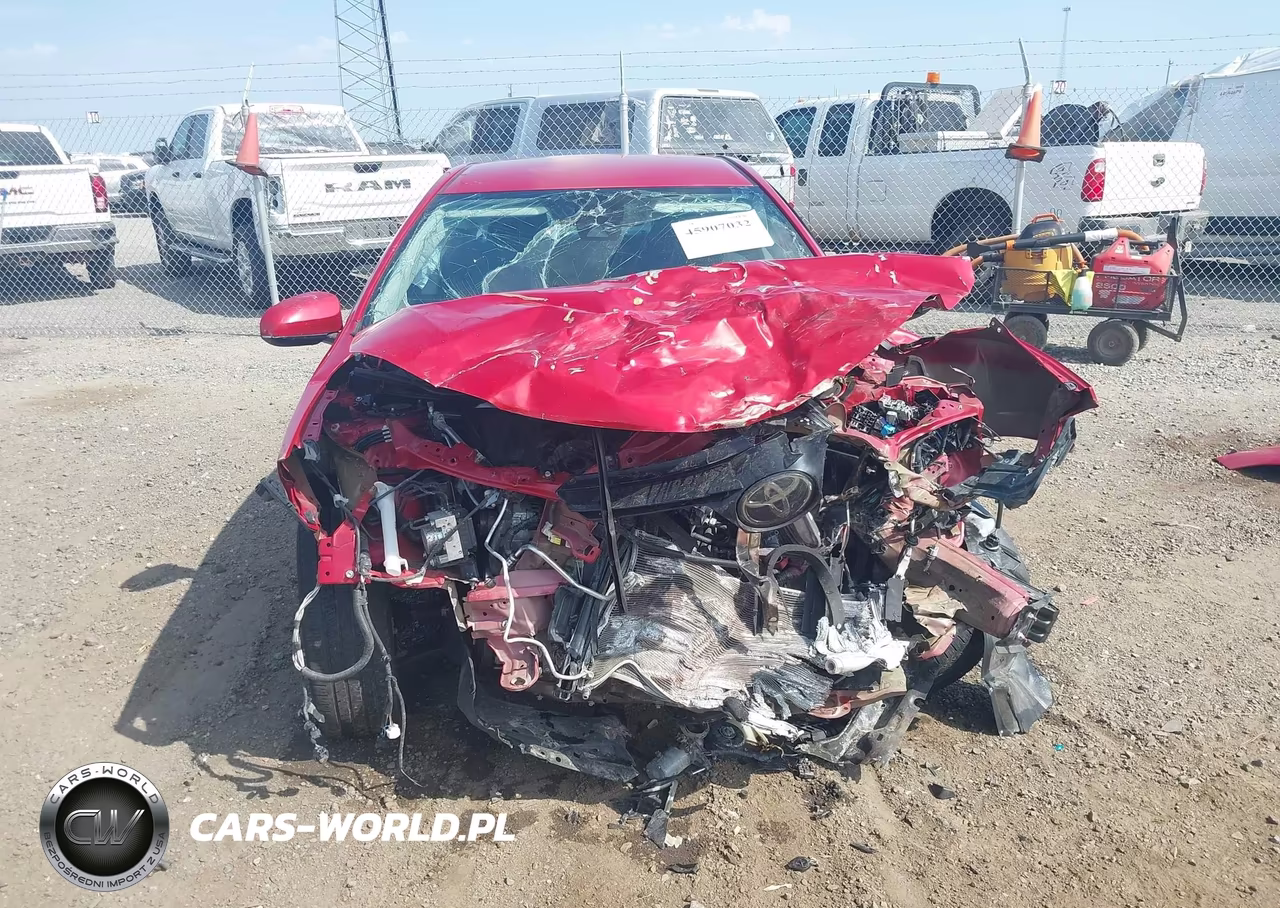 2017 Toyota Corolla Le VIN:5YFBURHE7HP632643 - 13