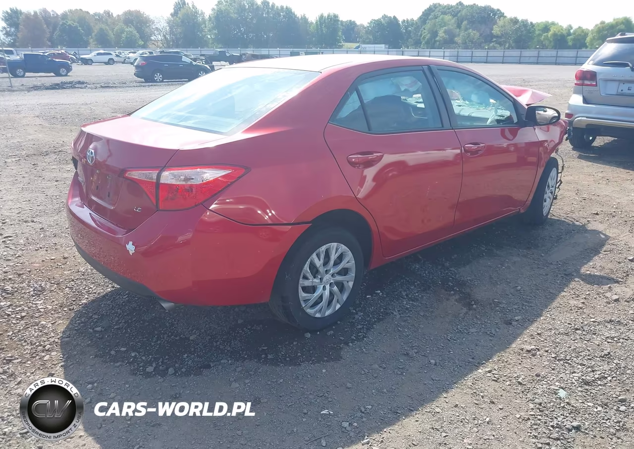 2017 Toyota Corolla Le VIN:5YFBURHE7HP632643 - 4