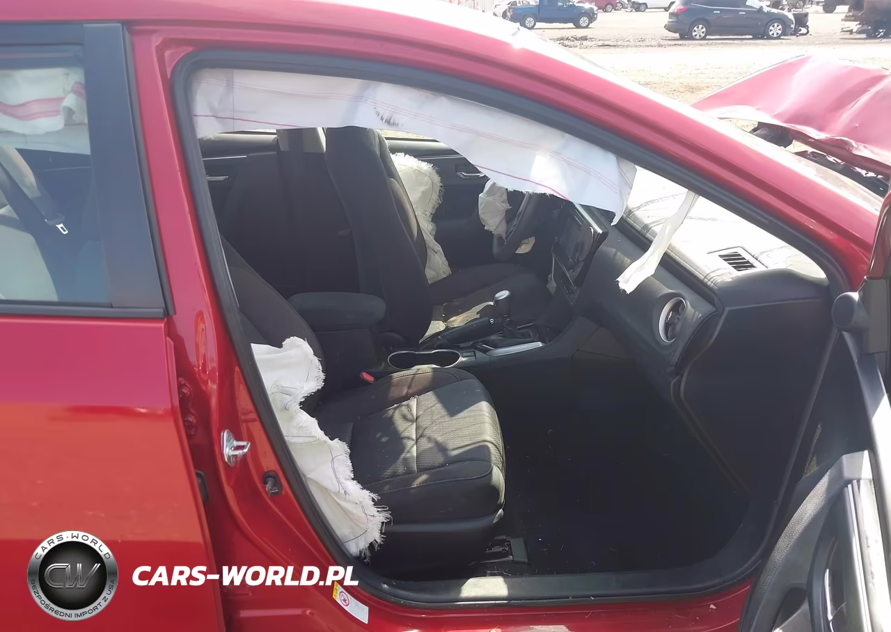 2017 Toyota Corolla Le VIN:5YFBURHE7HP632643 - 5
