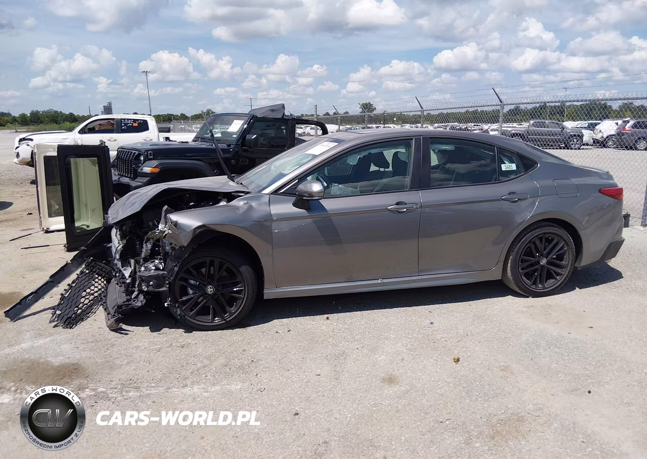 2026 Toyota Camry Se VIN:4T1DAACK8TU276288 - 15