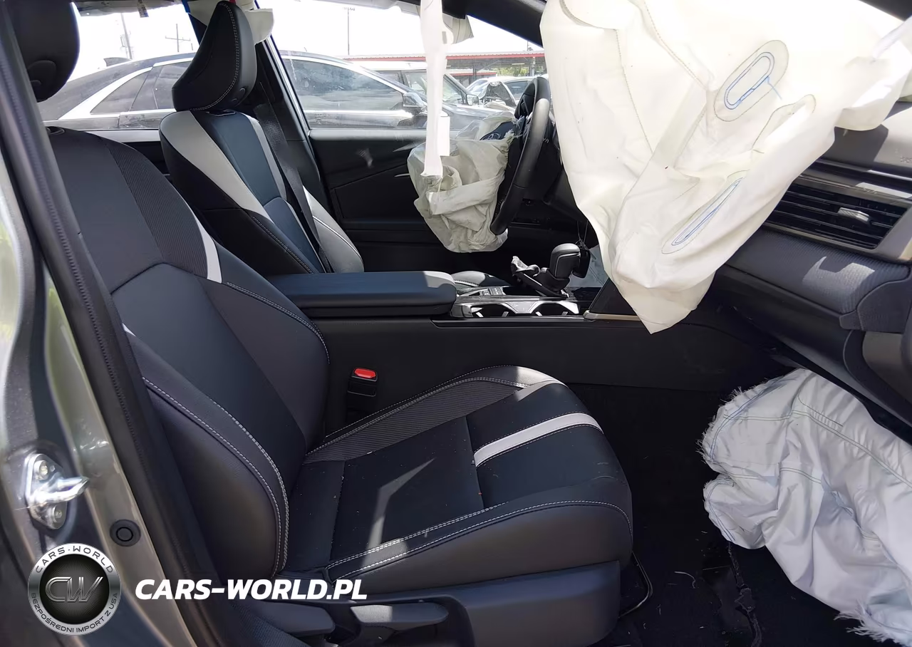 2026 Toyota Camry Se VIN:4T1DAACK8TU276288 - 5