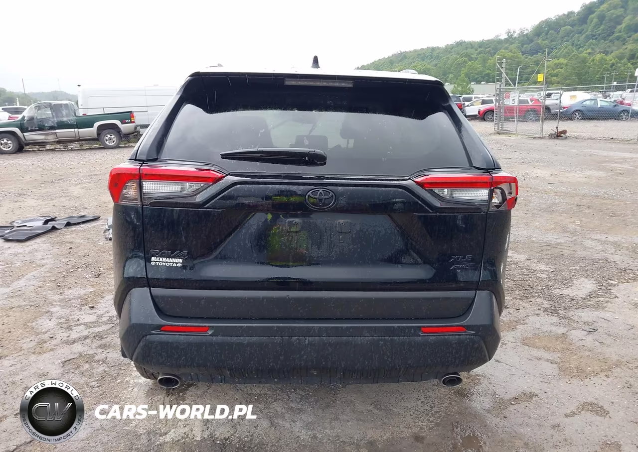 2025 Toyota Rav4 Xle VIN:2T3P1RFV9SW546121 - 17