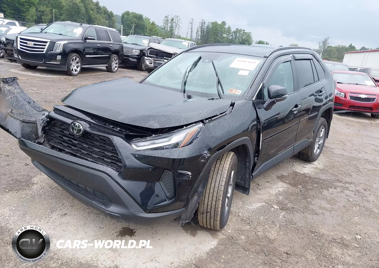 2025 Toyota Rav4 Xle VIN:2T3P1RFV9SW546121 - 2