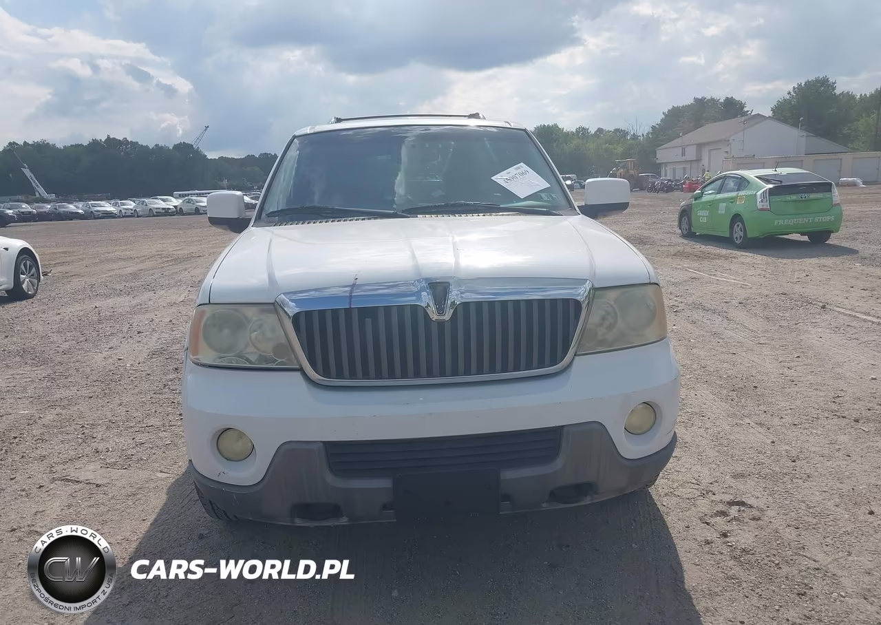 2004 Lincoln Navigator VIN:5LMFU28RX4LJ11617 - 12