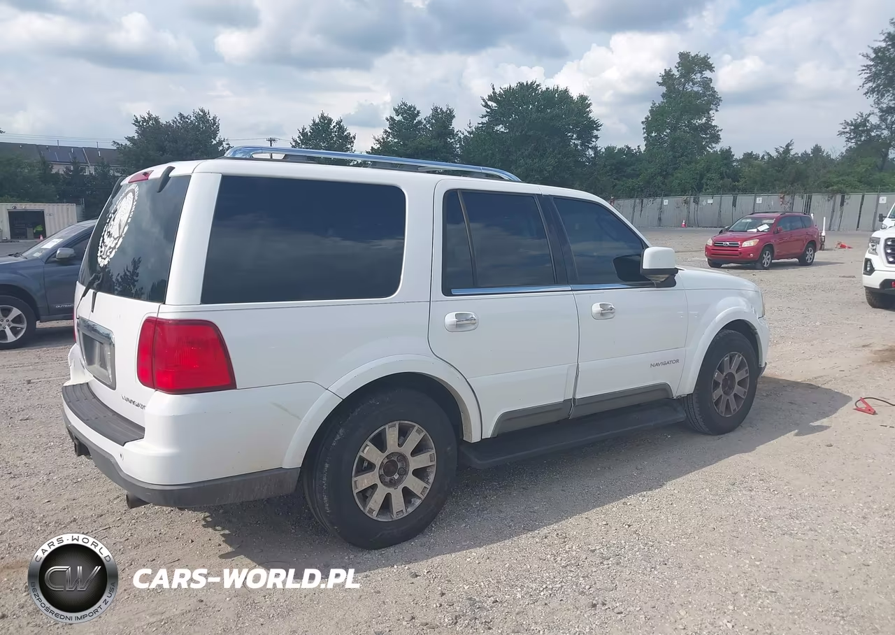 2004 Lincoln Navigator VIN:5LMFU28RX4LJ11617 - 4