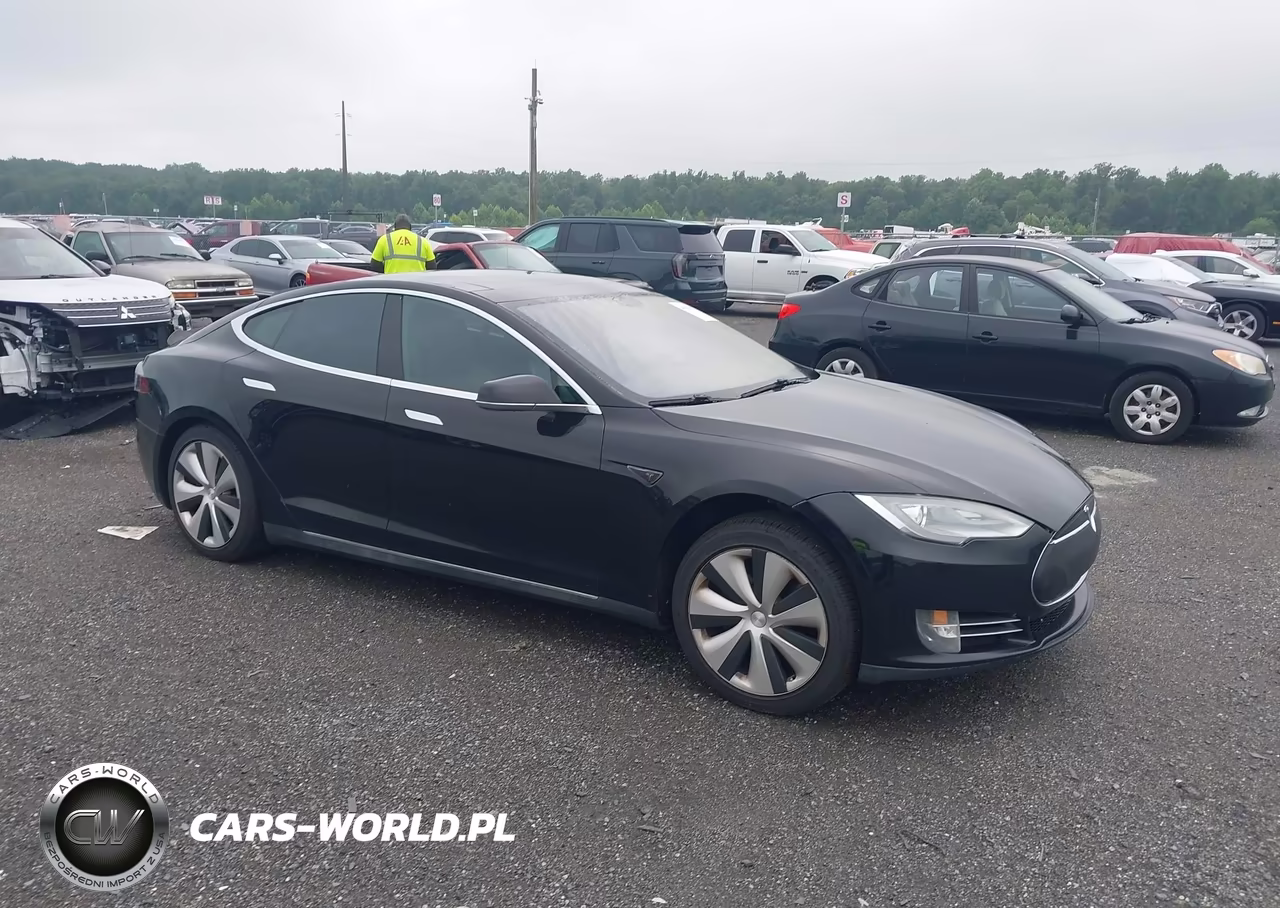 2013 Tesla Model S
