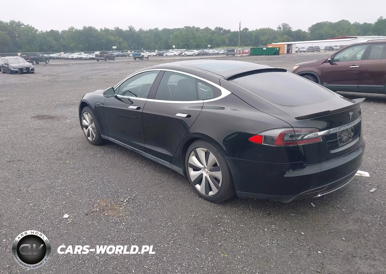 2013 Tesla Model S VIN:5YJSA1CG2DFP14630 - 3