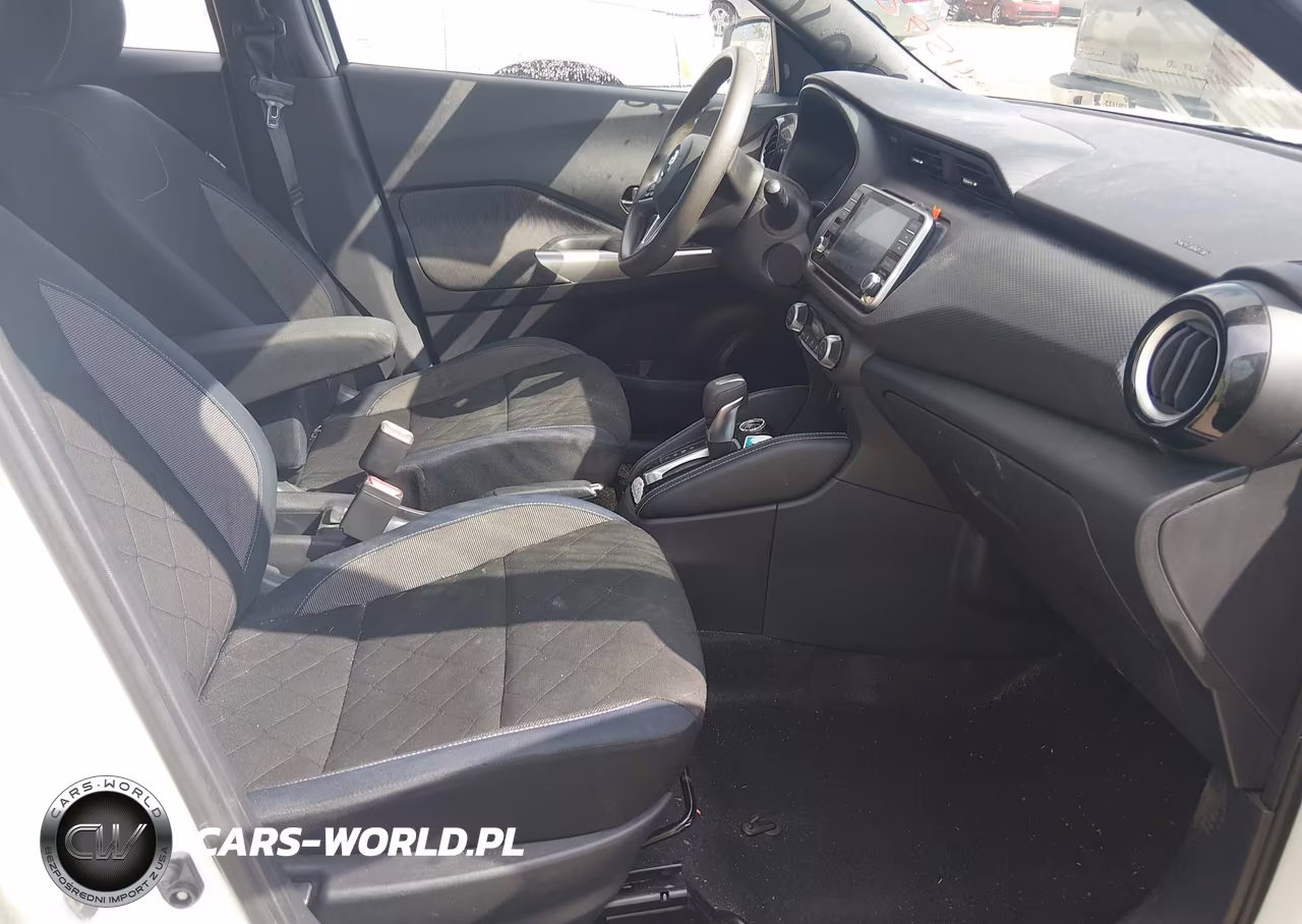 2018 Nissan Kicks Sv VIN:3N1CP5CU4JL538633 - 5