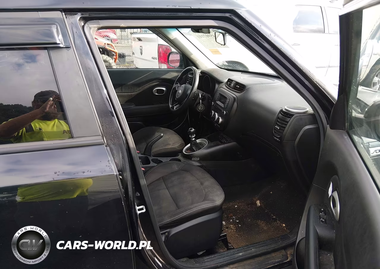 2016 Kia Soul VIN:KNDJN2A27G7344752 - 5
