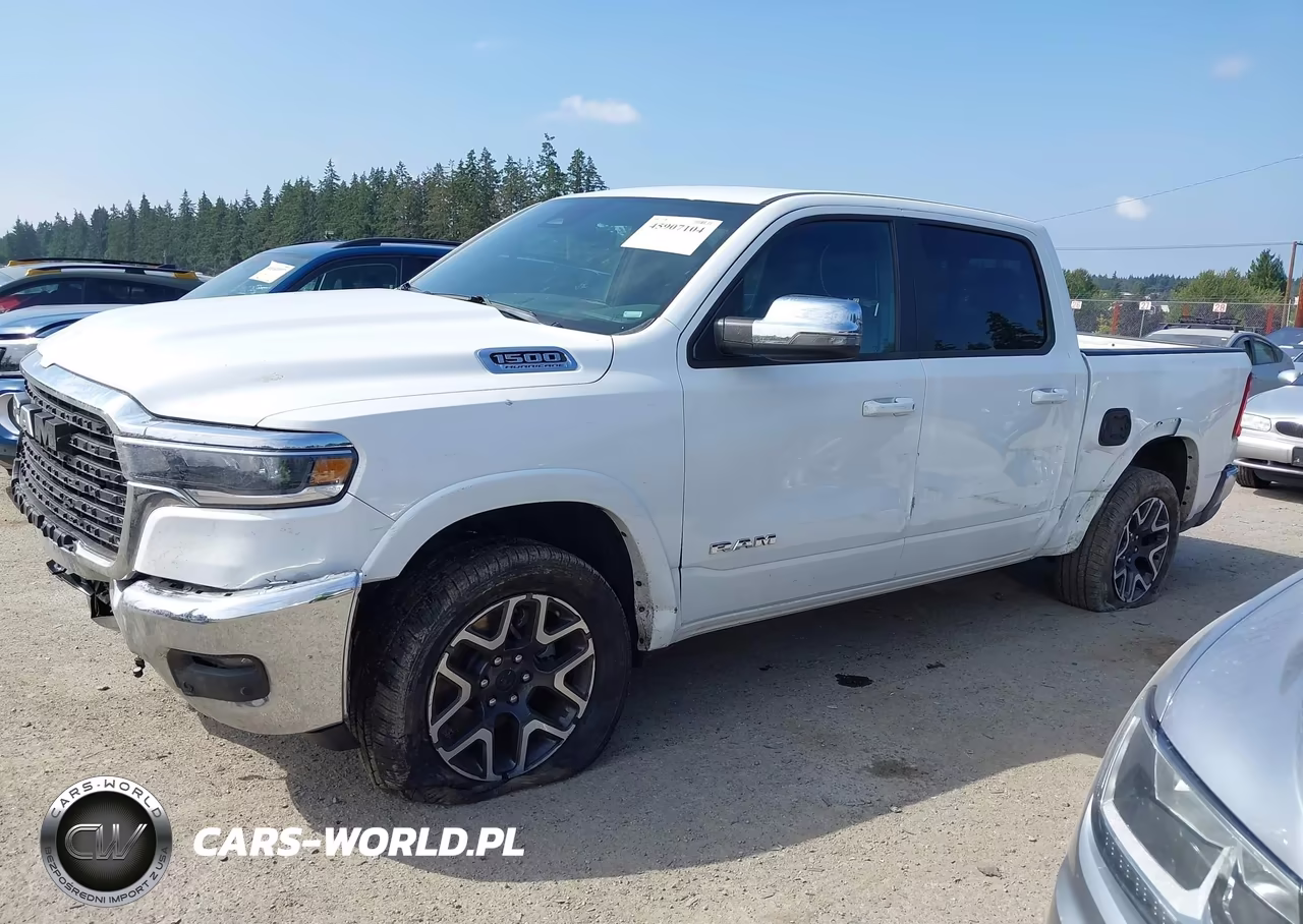 2026 Ram 1500 Laramie 4X4 5'7 Box VIN:3C6SRFJP8T4159449 - 14