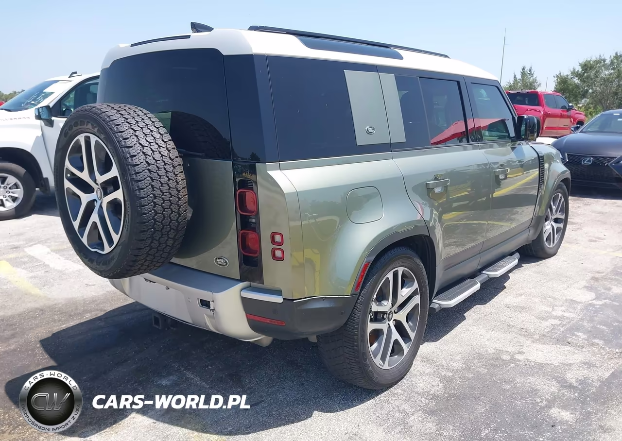 2022 Land Rover Defender 110 S VIN:SALEJ7RX5N2095526 - 4