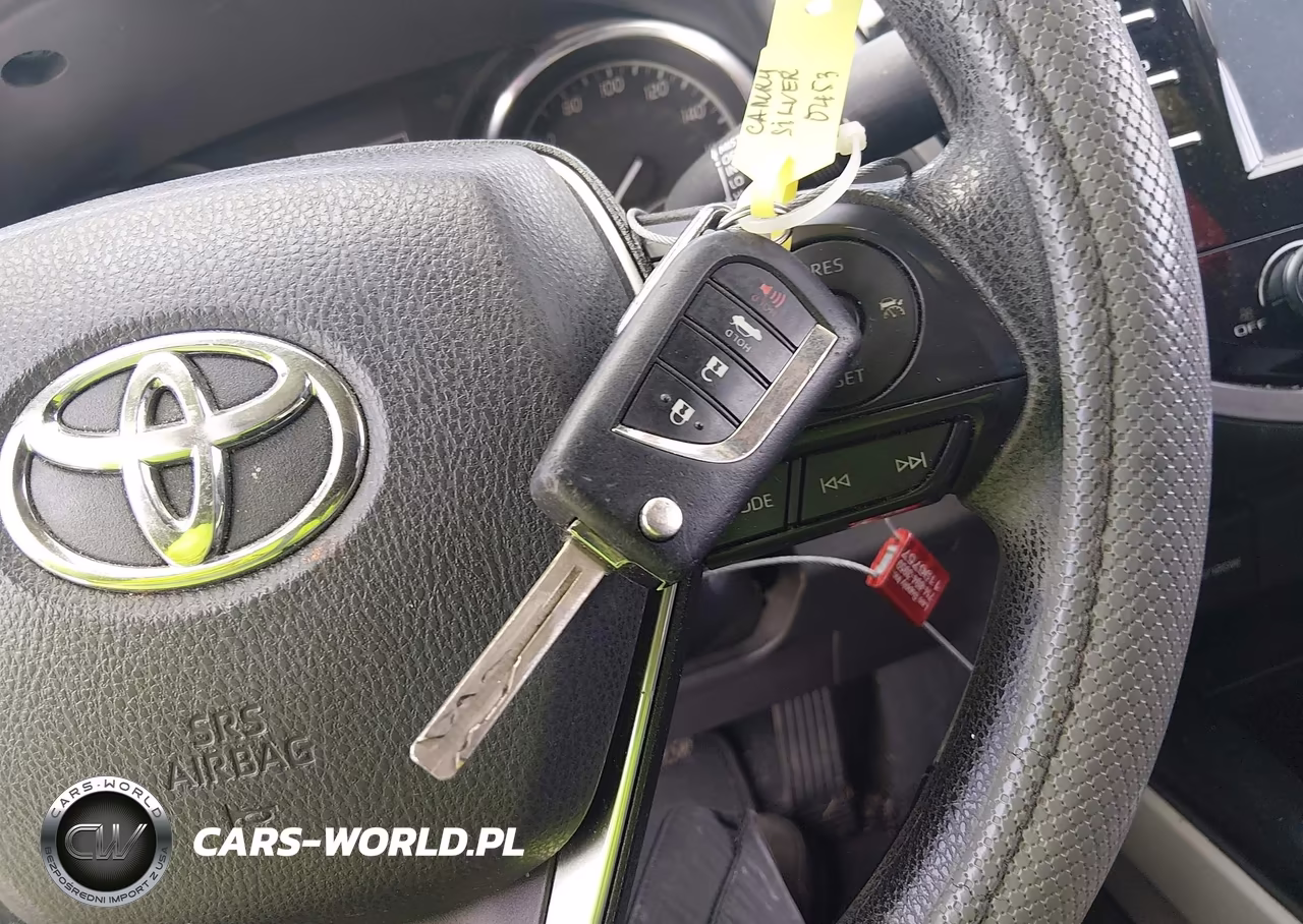 2019 Toyota Camry Le VIN:4T1B11HK9KU197467 - 11