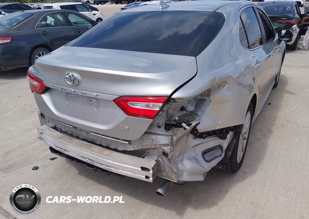 2019 Toyota Camry Le VIN:4T1B11HK9KU197467 - 6