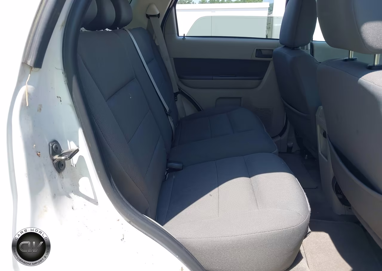 2009 Ford Escape Xlt VIN:1FMCU93G29KA69719 - 8