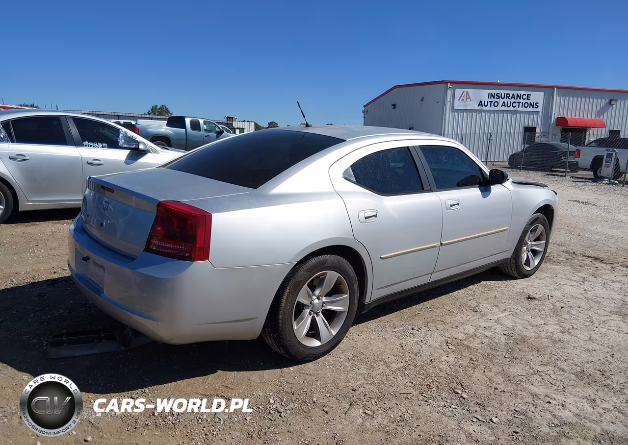 2008 Dodge Charger VIN:2B3KA43H18H206225 - 4