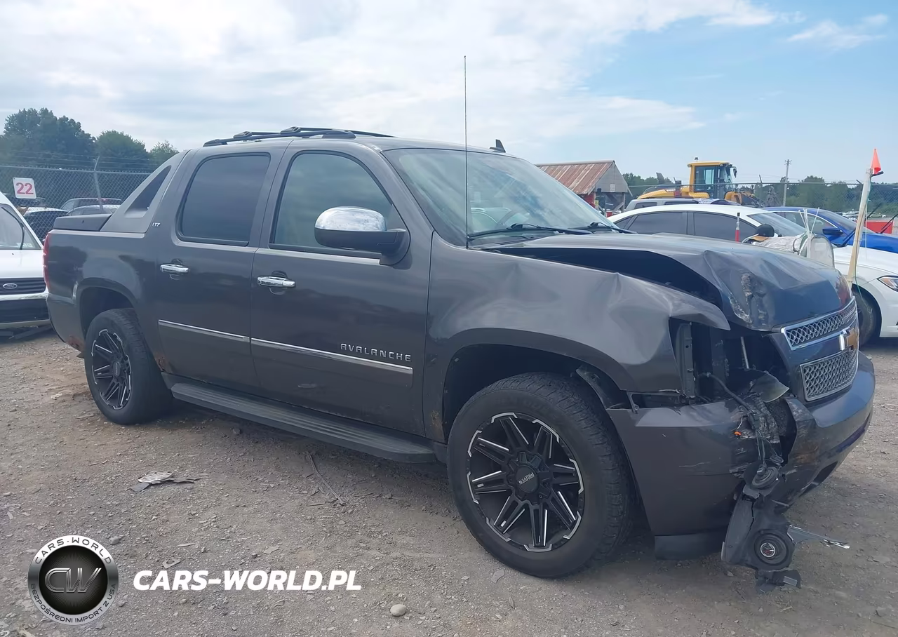 2011 Chevrolet Avalanche 1500 Ltz – zdjęcie 1 z 17