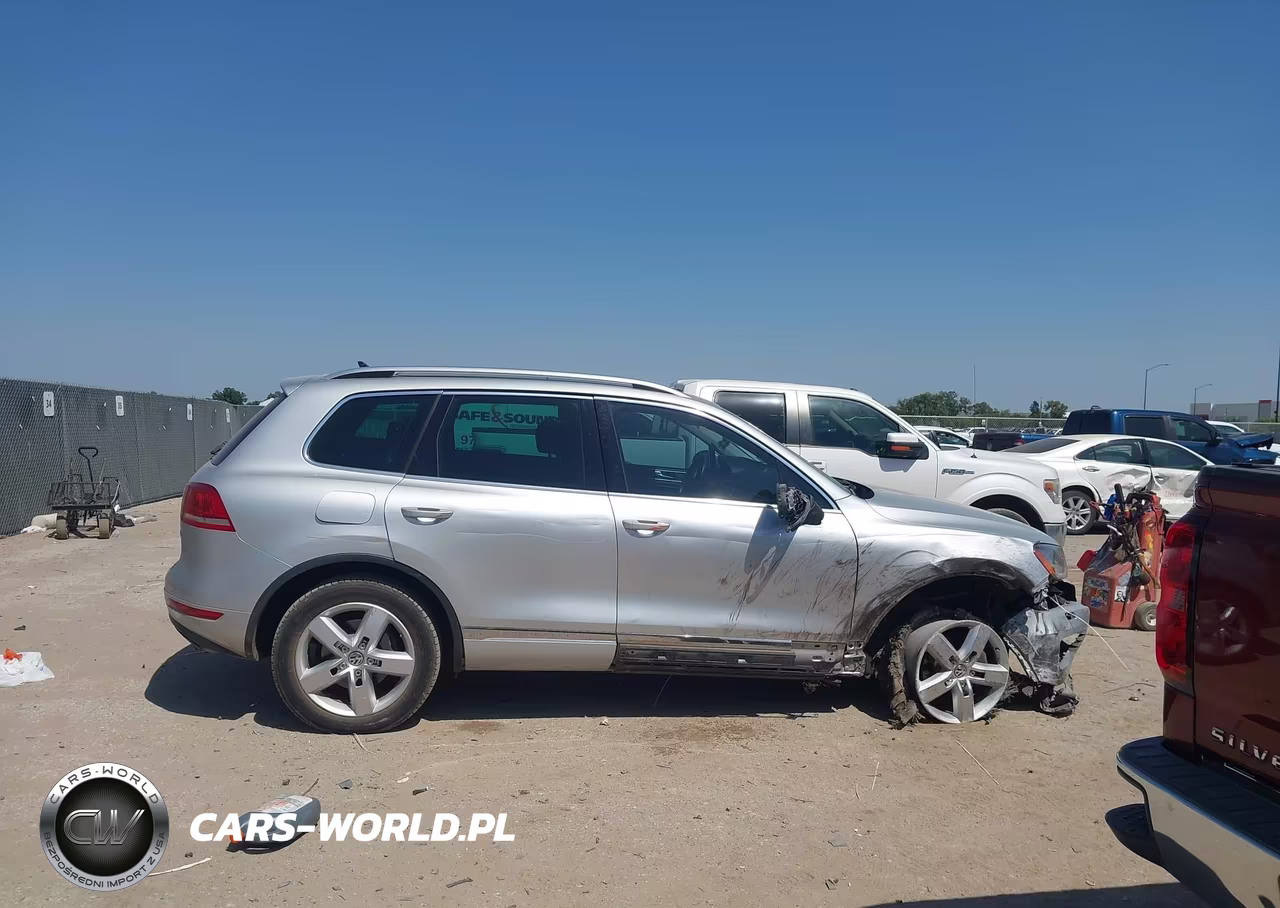 2012 Volkswagen Touareg Vr6 Lux VIN:WVGFF9BP2CD004518 - 13