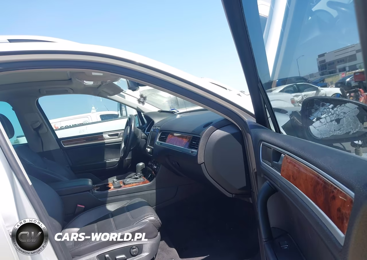 2012 Volkswagen Touareg Vr6 Lux VIN:WVGFF9BP2CD004518 - 5